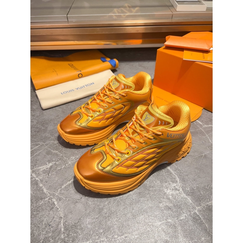 l**is V*t*n sneakers
